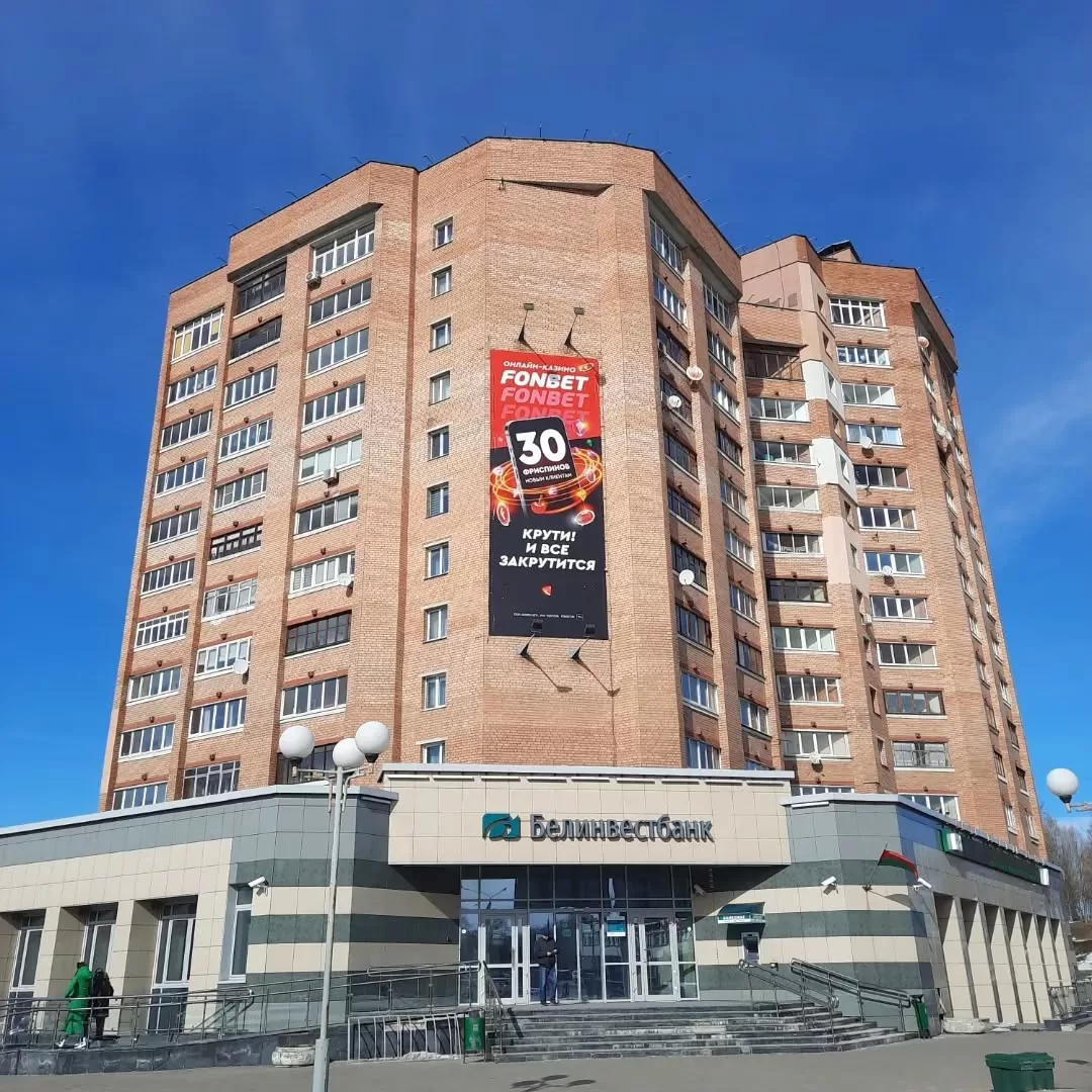 Монтаж рекламных конструкций