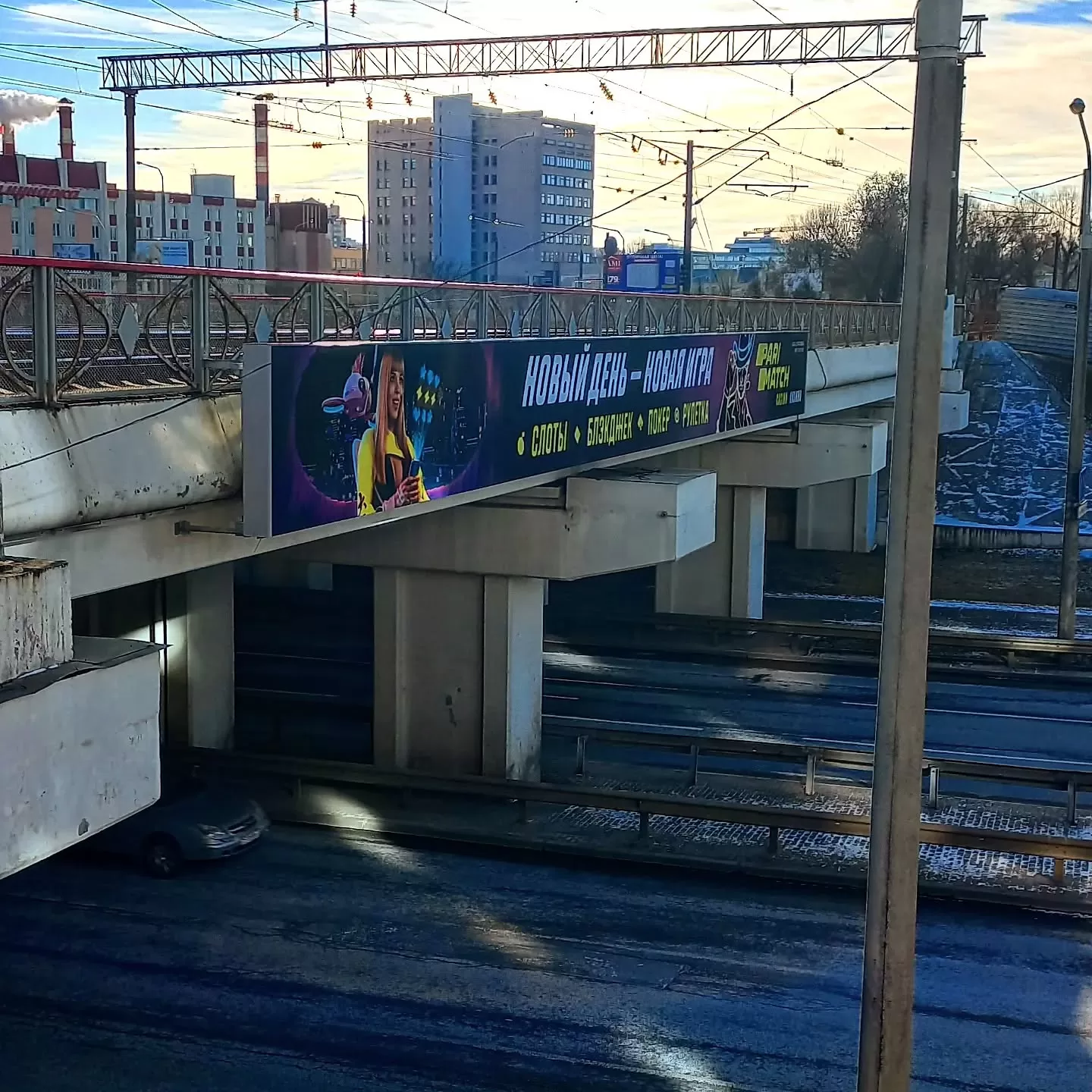 Монтаж рекламной конструкции